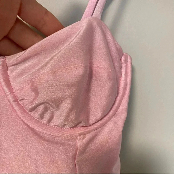 NWOT VDM  pink one piece swimsuit - Picture 5 of 6